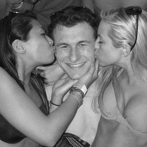 Chinese老太太性爱hd
